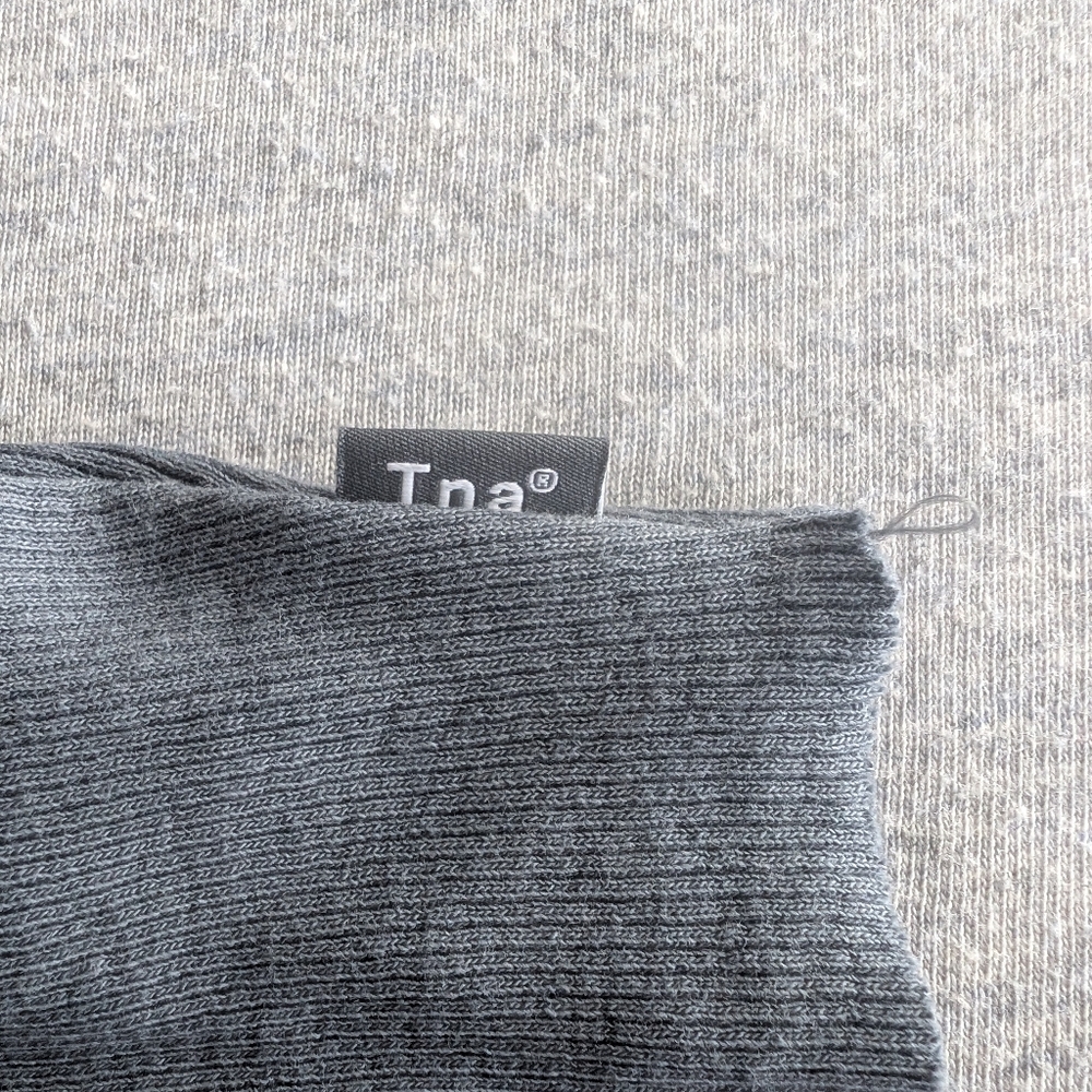 TNA Ribbed Tank Top - Picture 4 of 5